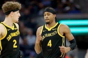 开云体育手机登录-勇士少年漂流之穆迪vs波杰·戴森的传奇记录