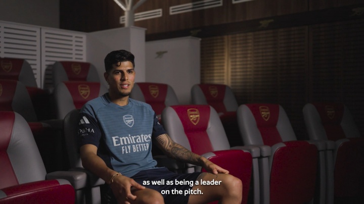 开云体育app-因卡皮耶：我可中可边&amp;也能承担起领袖角色 扎卡对阿森纳称赞有加