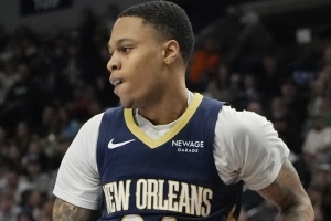 开云体育注册入口-希望无碍！霍金斯次节扭伤脚踝 14中4&amp;三分9中1仅拿9分 有4失误