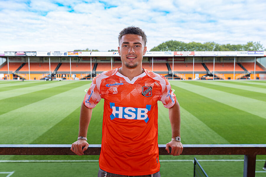 开云登录入口地址-官方：福伦丹租借沙勒罗瓦前锋德斯科特，合同附带买断条款