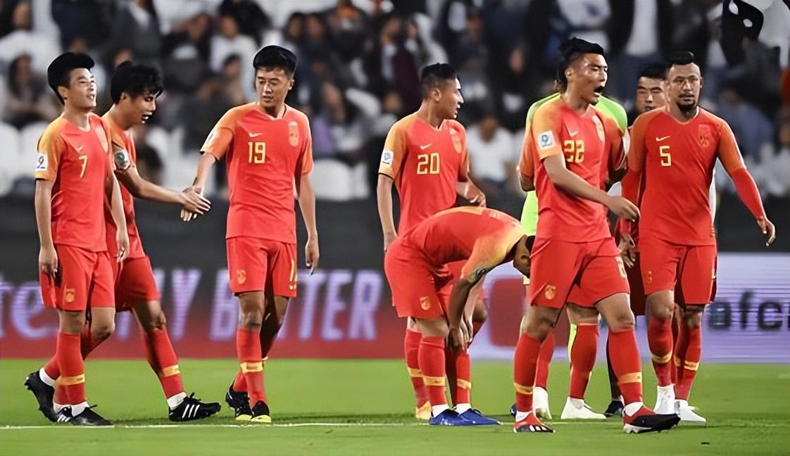 开云体育注册入口-鲁能如何遏制法比奥的发挥？球迷建议韩鹏重用彭啸首发，值得期待