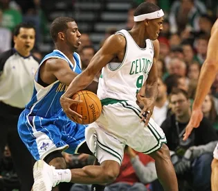 开云体育手机登录-赛季数据王如何评选？遵循58场的“隆多条款”即可！